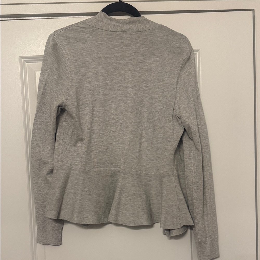 White House Black Market Women's Gray Open Cardigan - Picture 3 of 4